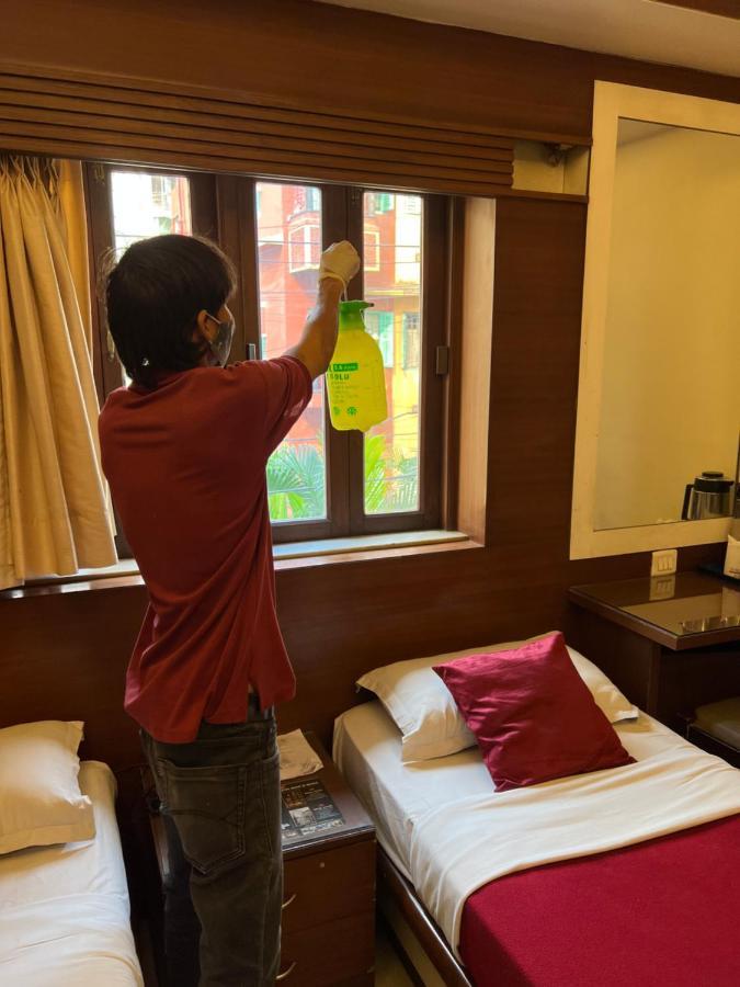 Hotel Aston كولكاتا المظهر الخارجي الصورة