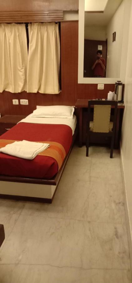 Hotel Aston كولكاتا المظهر الخارجي الصورة