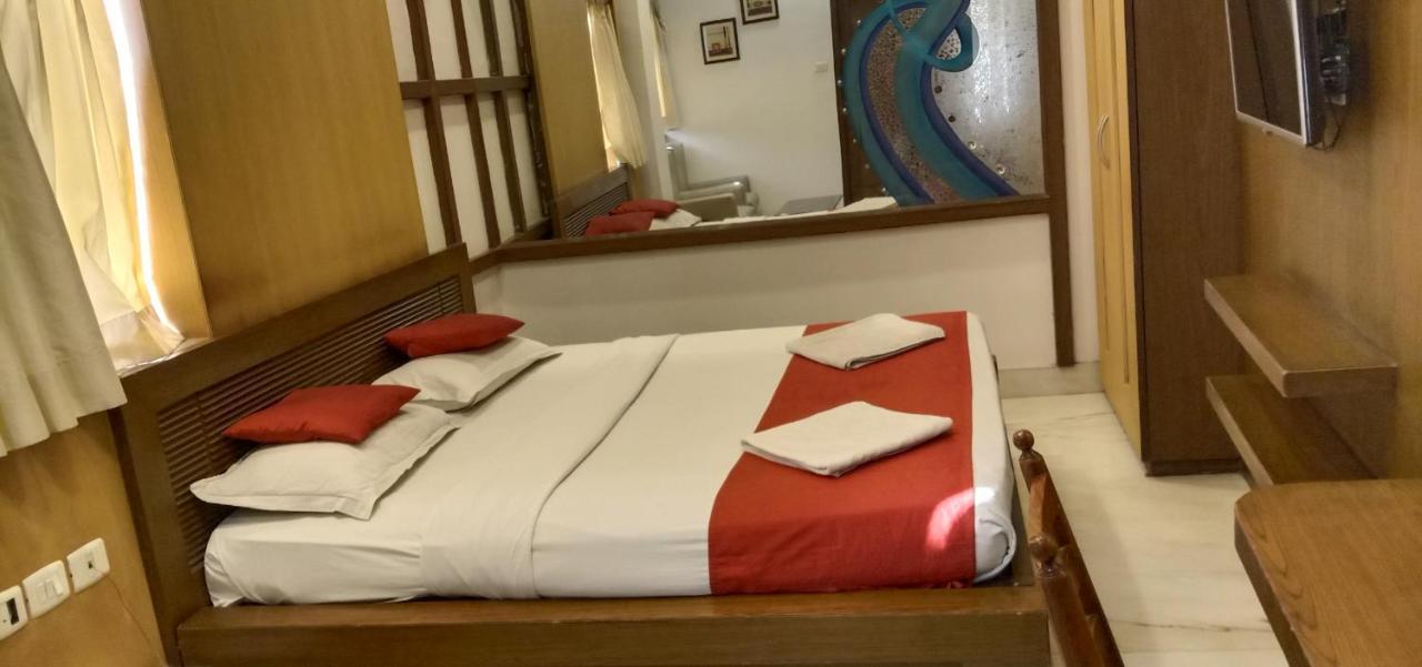 Hotel Aston كولكاتا المظهر الخارجي الصورة