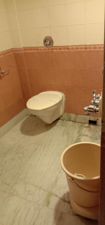Hotel Aston كولكاتا المظهر الخارجي الصورة